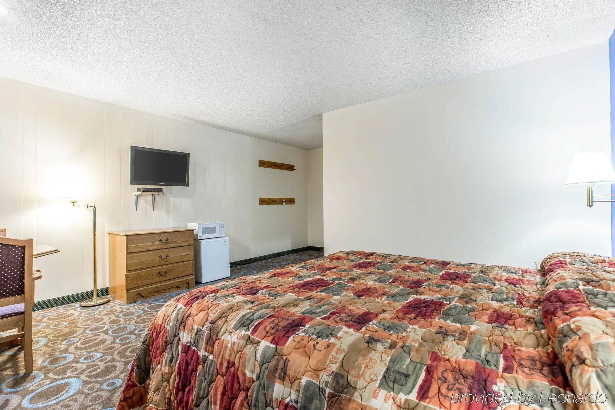 Rodeway Inn Wildwood Маммот Лейкс Экстерьер фото